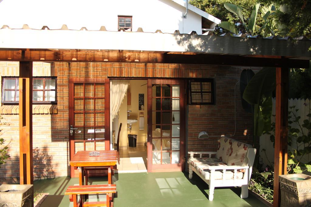 Pelican Lodge Guesthouse Sedgefield Exterior photo